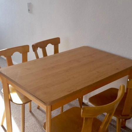 Karsdorf "Alte Schule" Im Burgenlandkreis Apartment Exterior foto